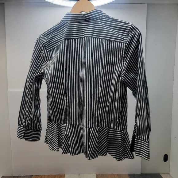 Women's 6 (Small) Lauren Ralph Lauren Black White Stripe Button Dn Coll. Shirt - Picture 2 of 5